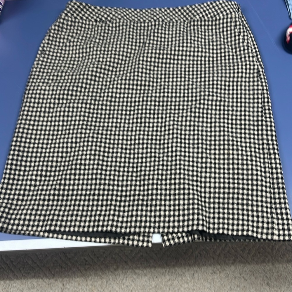 Eddie Bauer women’s skirt T20